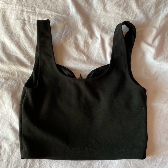 Crop top - Picture 2 of 2